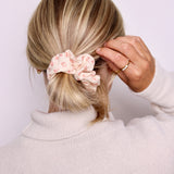 Petals & Cream Scrunchie - ElleaShop