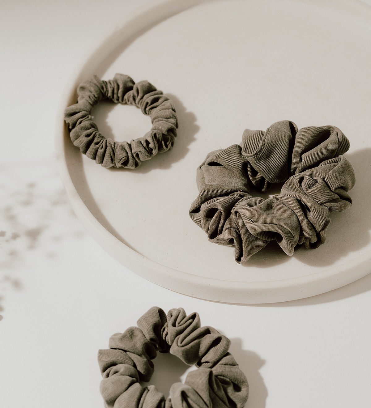 Olive Eco-Friendly Scrunchie - ElleaShop