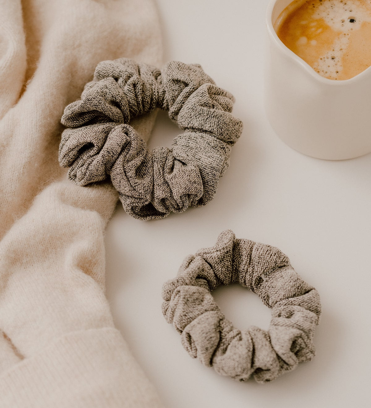 Grey Wool Scrunchie - ElleaShop