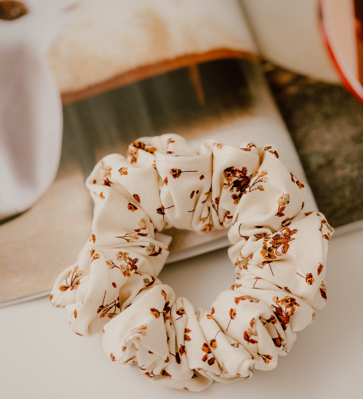 Dried Flowers Scrunchie - ElleaShop