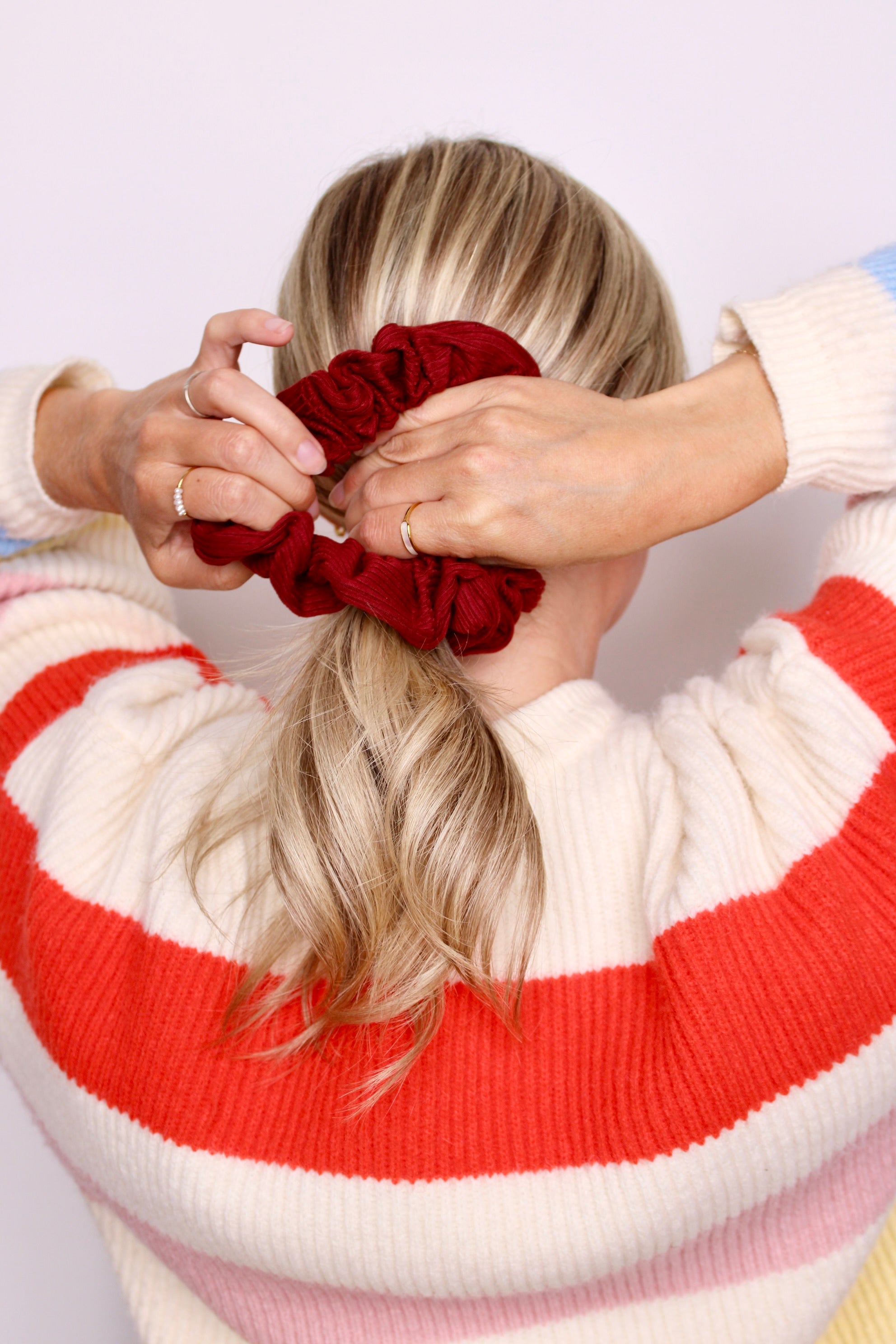 Bordeaux Ribbed Scrunchie - ElleaShop