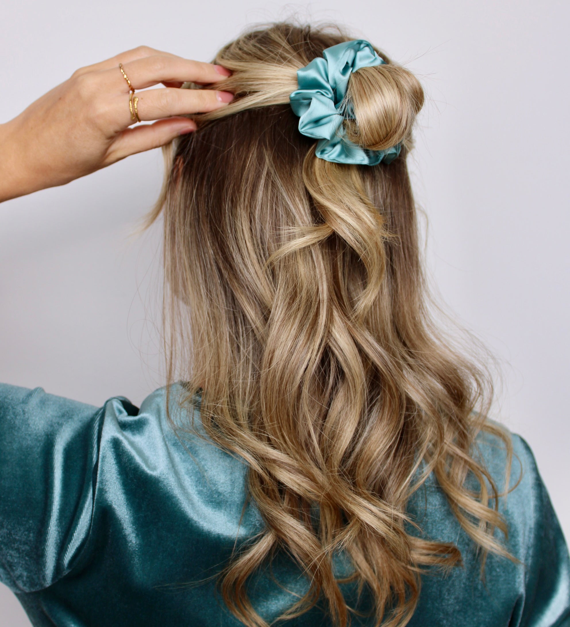 Surf Luxe Satin Scrunchie - ElleaShop