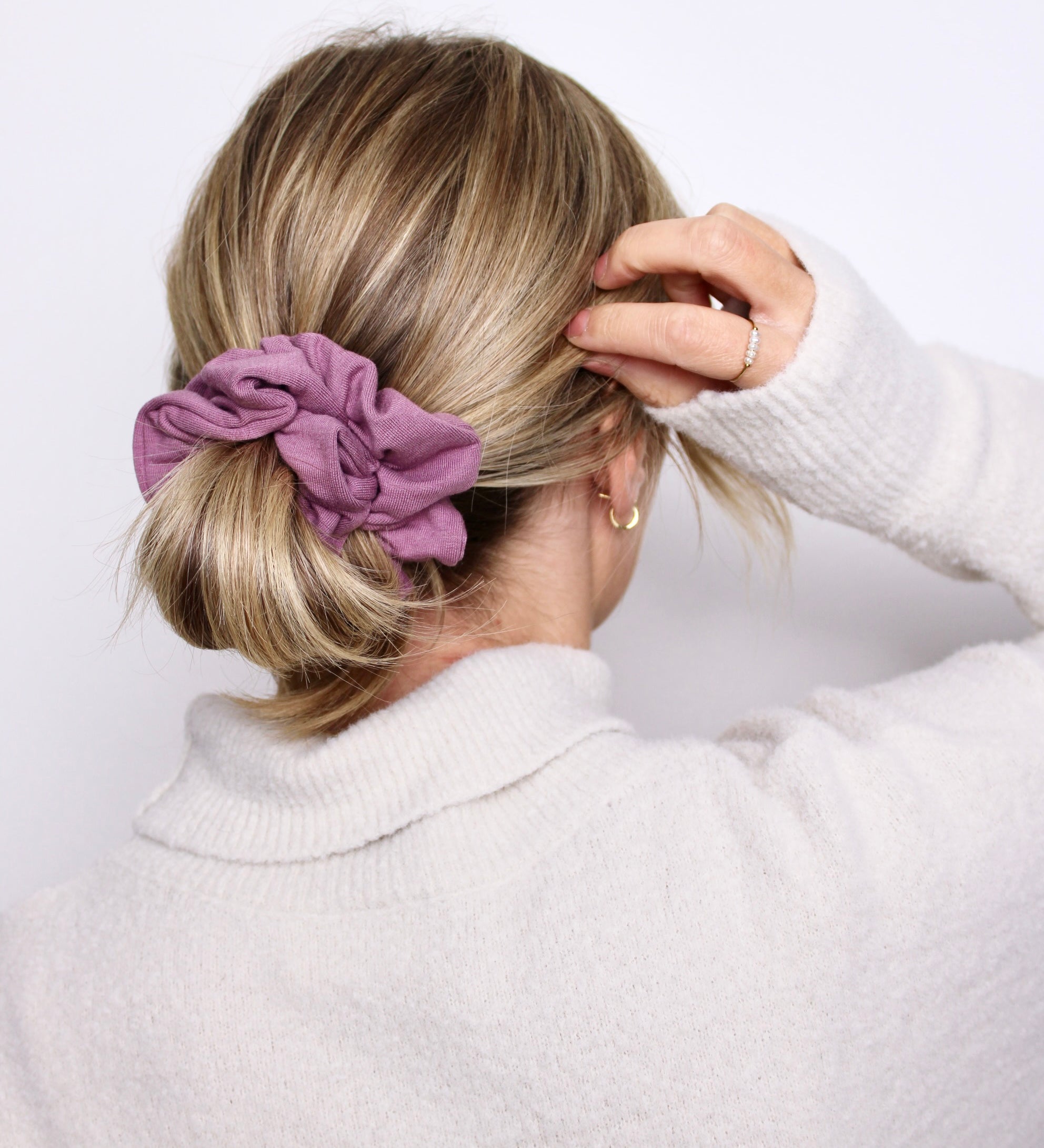 Thistle Sweater Scrunchie - ElleaShop