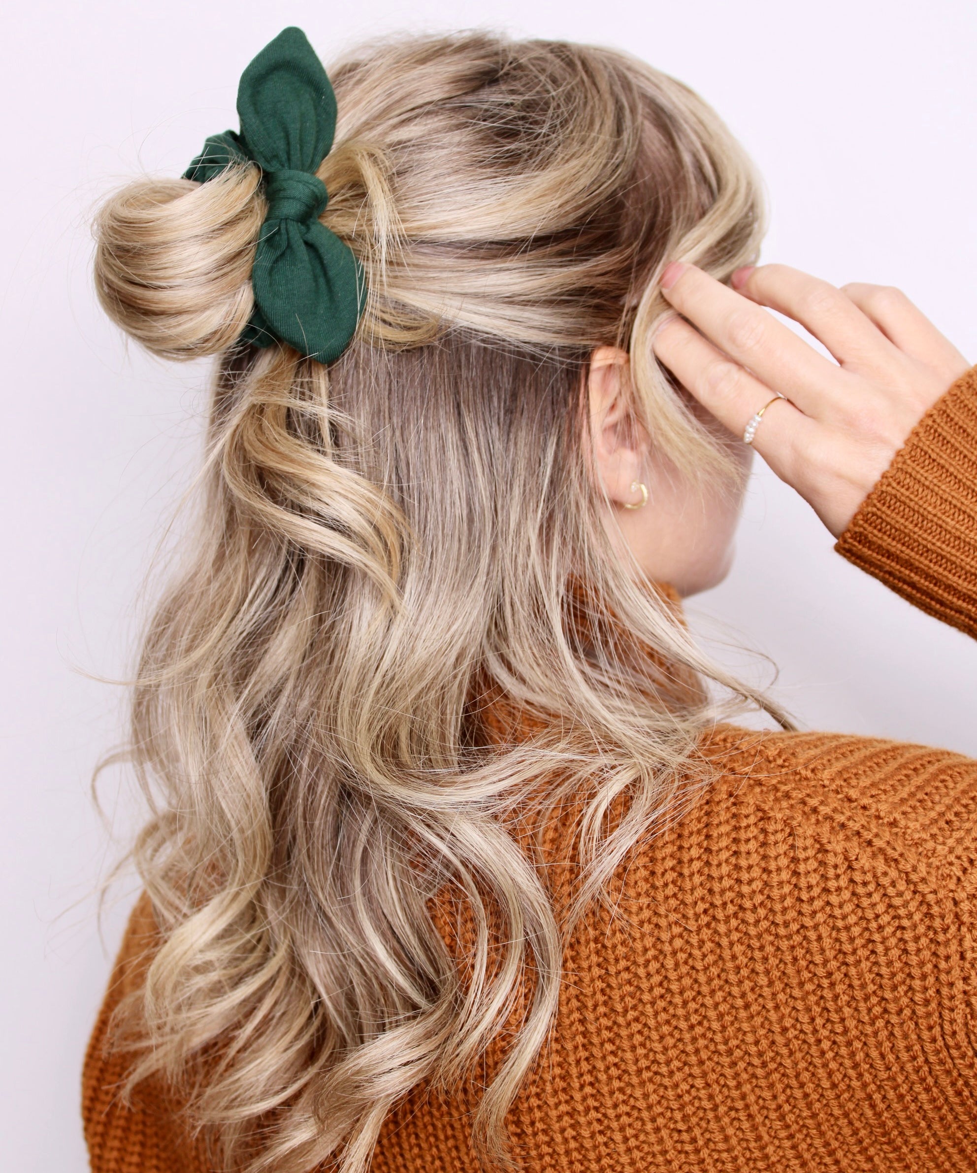 Dark Forest Bow Scrunchie - ElleaShop