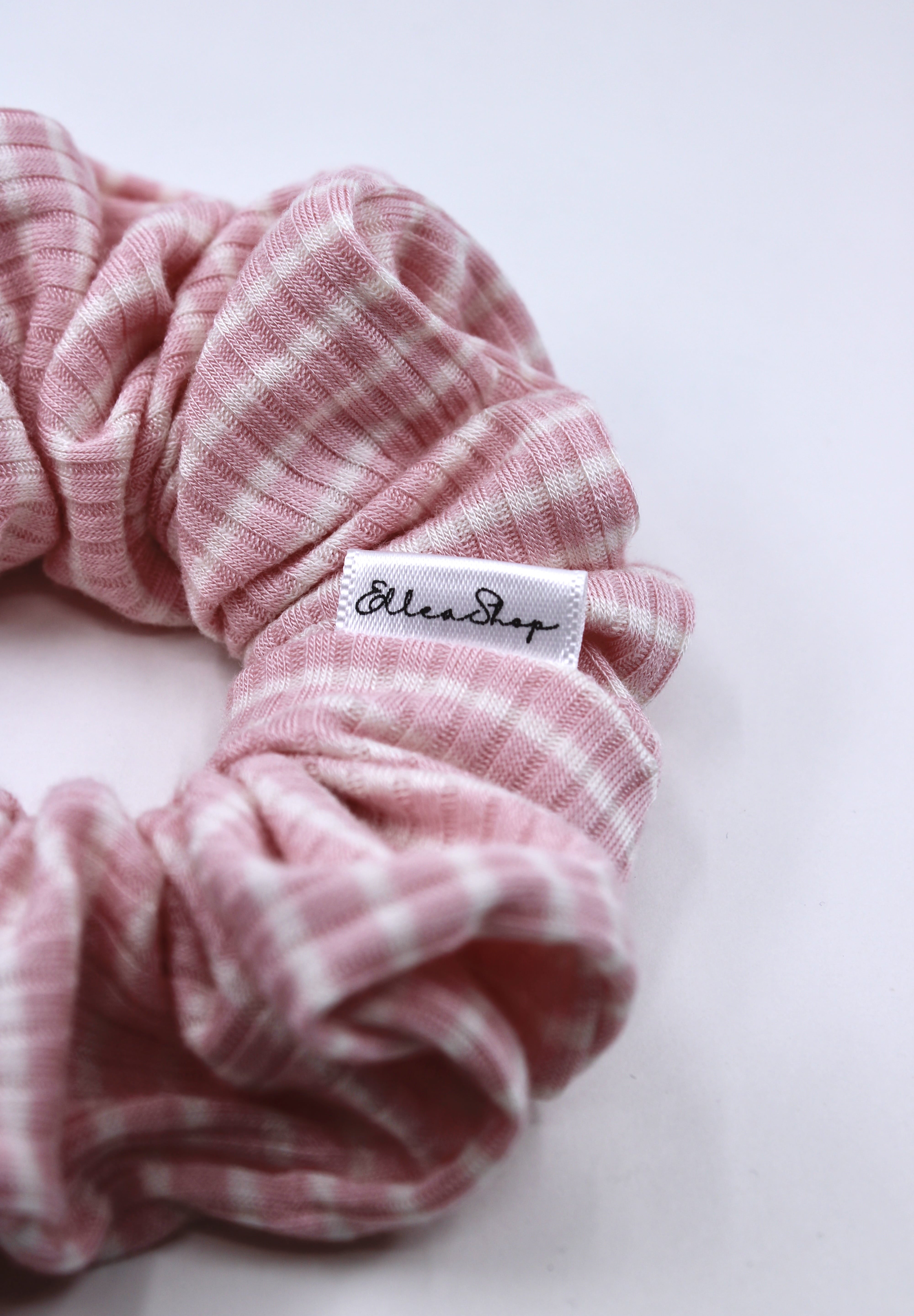 Pink Stripes Scrunchie - ElleaShop