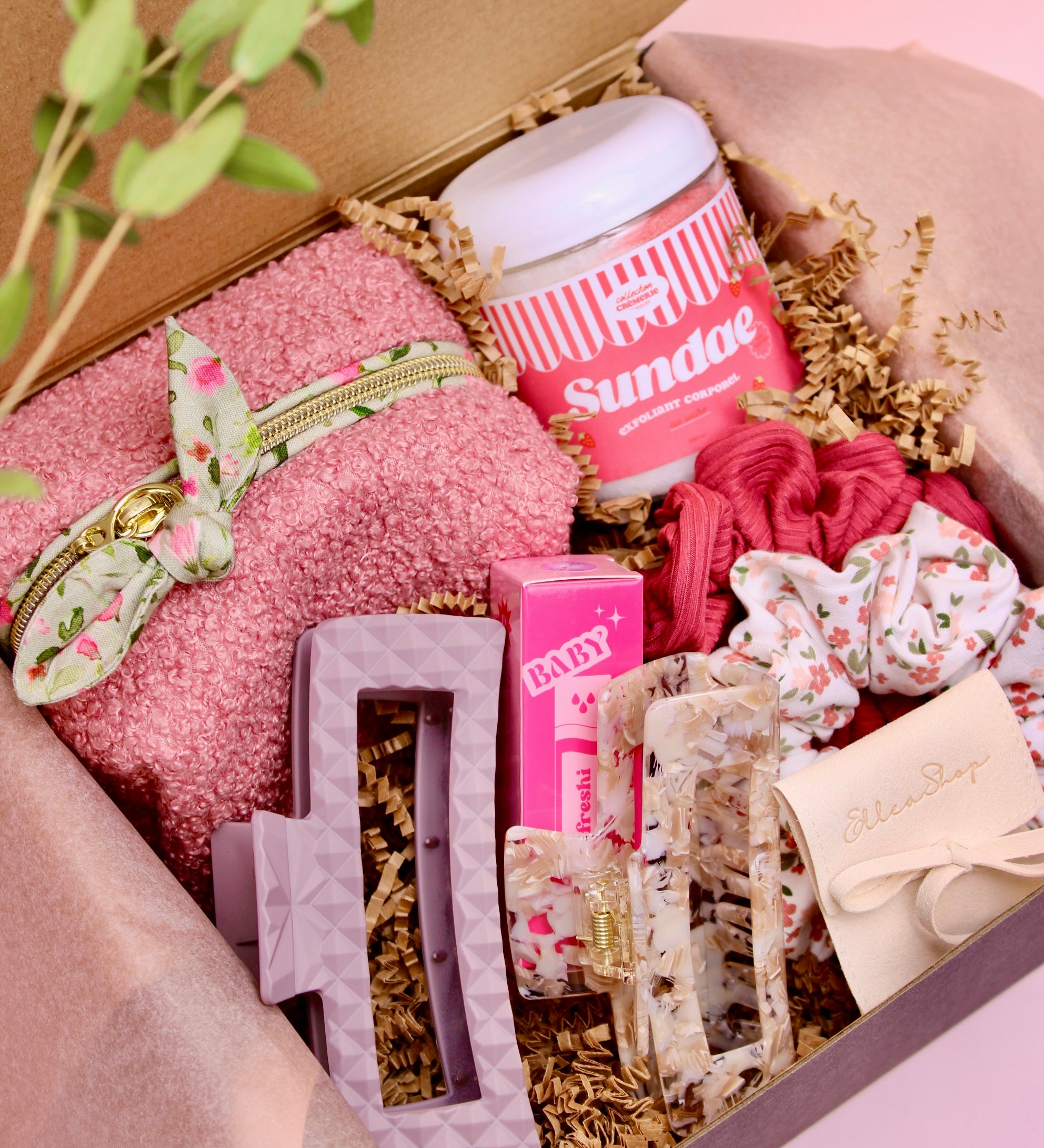 Valentine's Day Box Edit - ElleaShop
