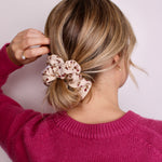 Vintage Roses Scrunchie - ElleaShop