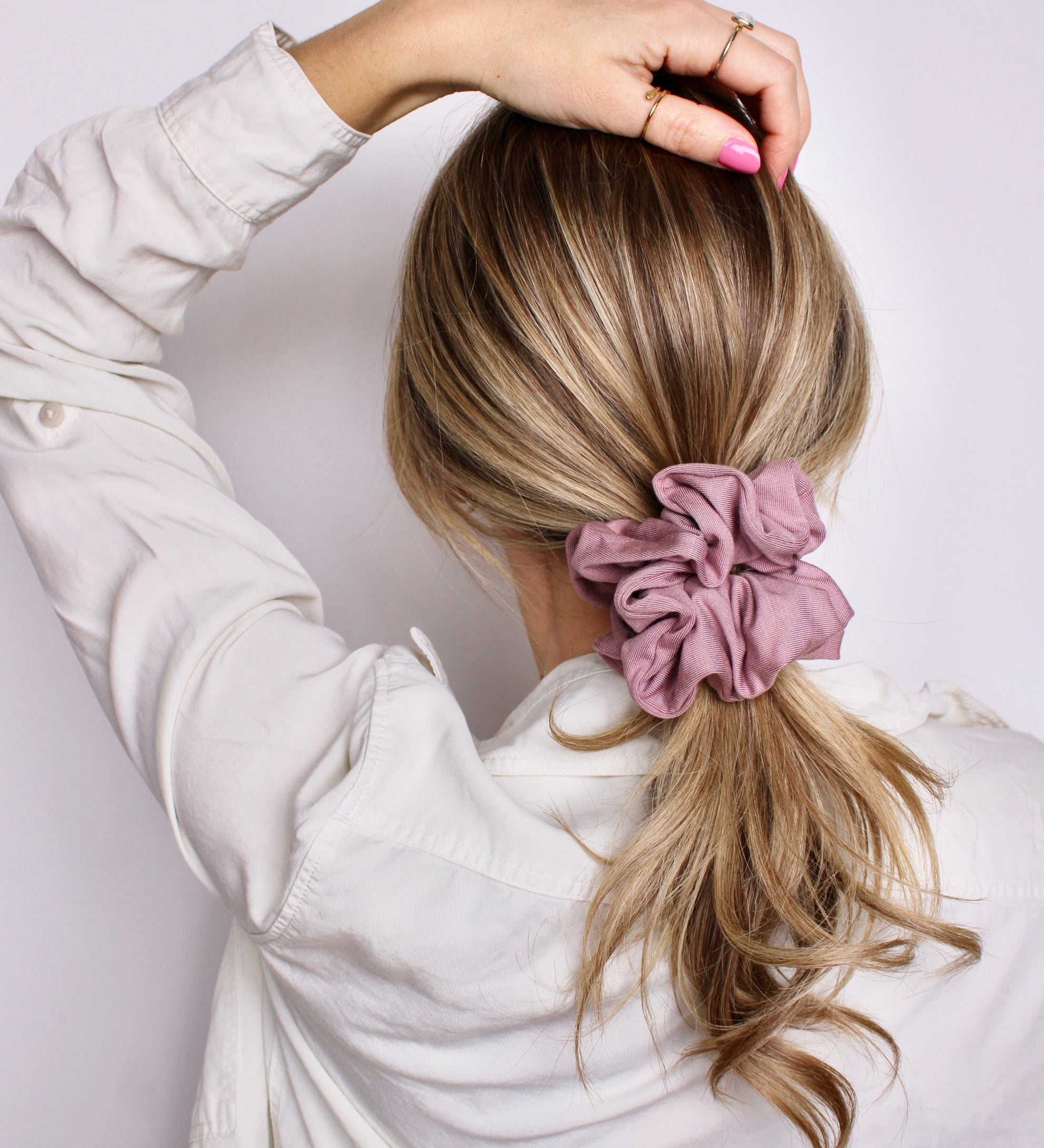 Dusty Lavender Extra Fluffy Scrunchie - ElleaShop