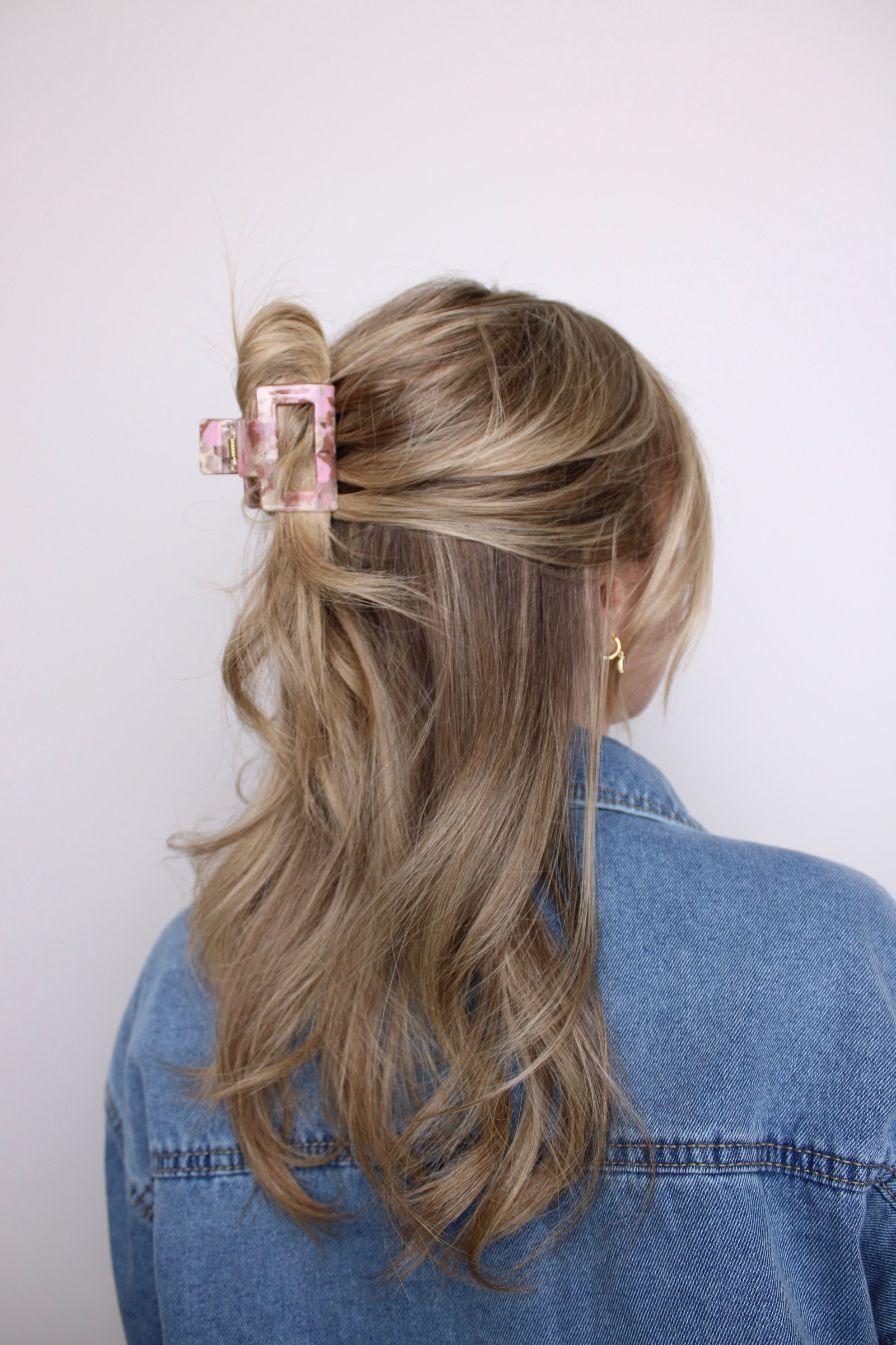 Neapolitan Mini Claw Clip - ElleaShop