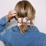 Pastel Knit Scrunchie - ElleaShop