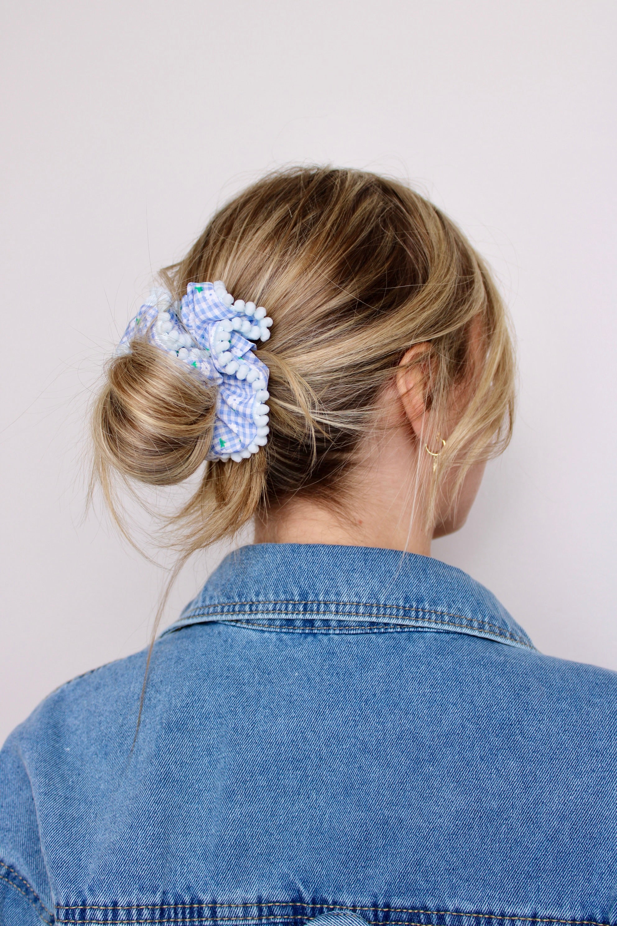 Blue Gingham Pom Pom Scrunchie - ElleaShop
