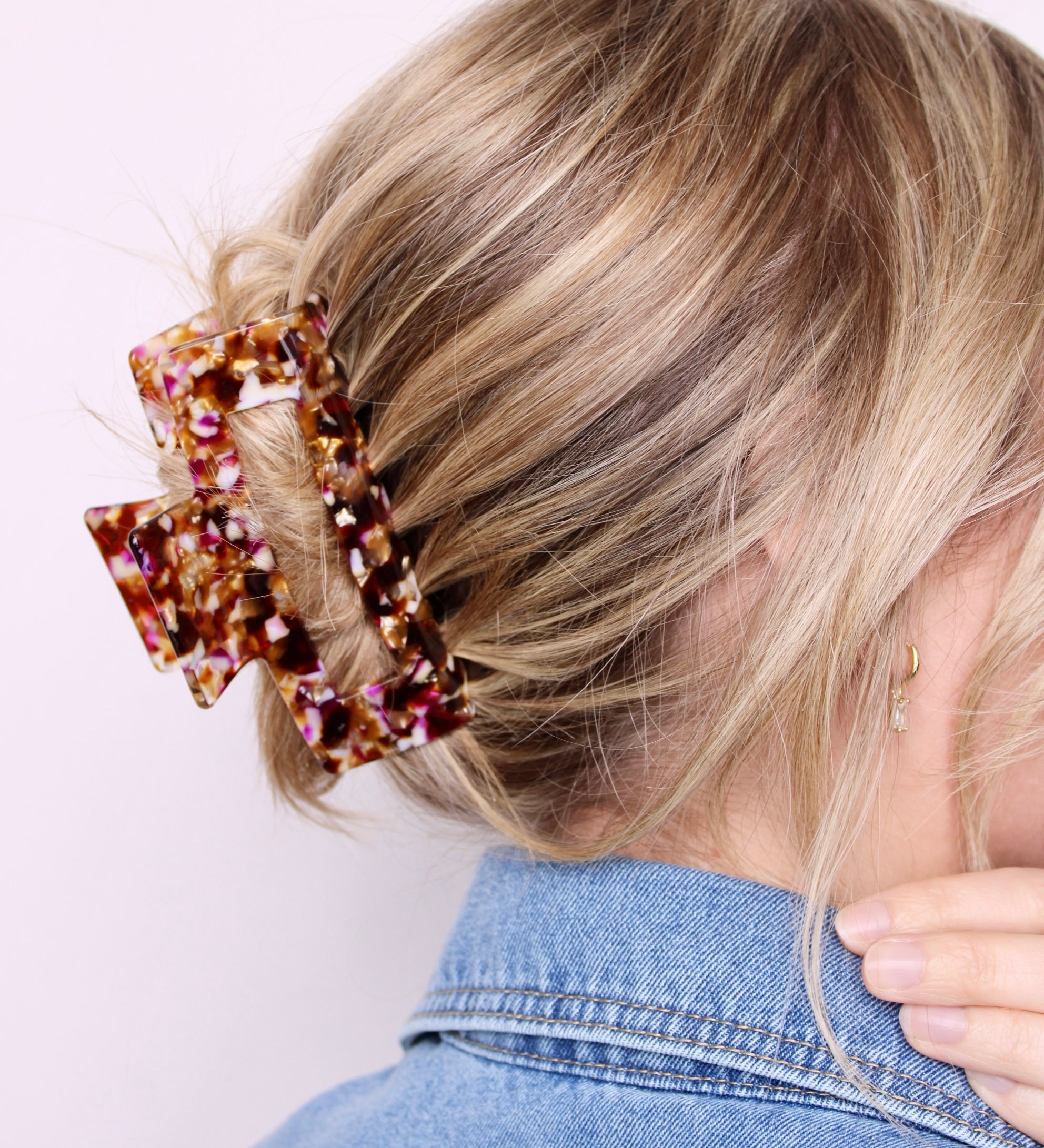 Cocoa Marble Medium Claw Clip - ElleaShop