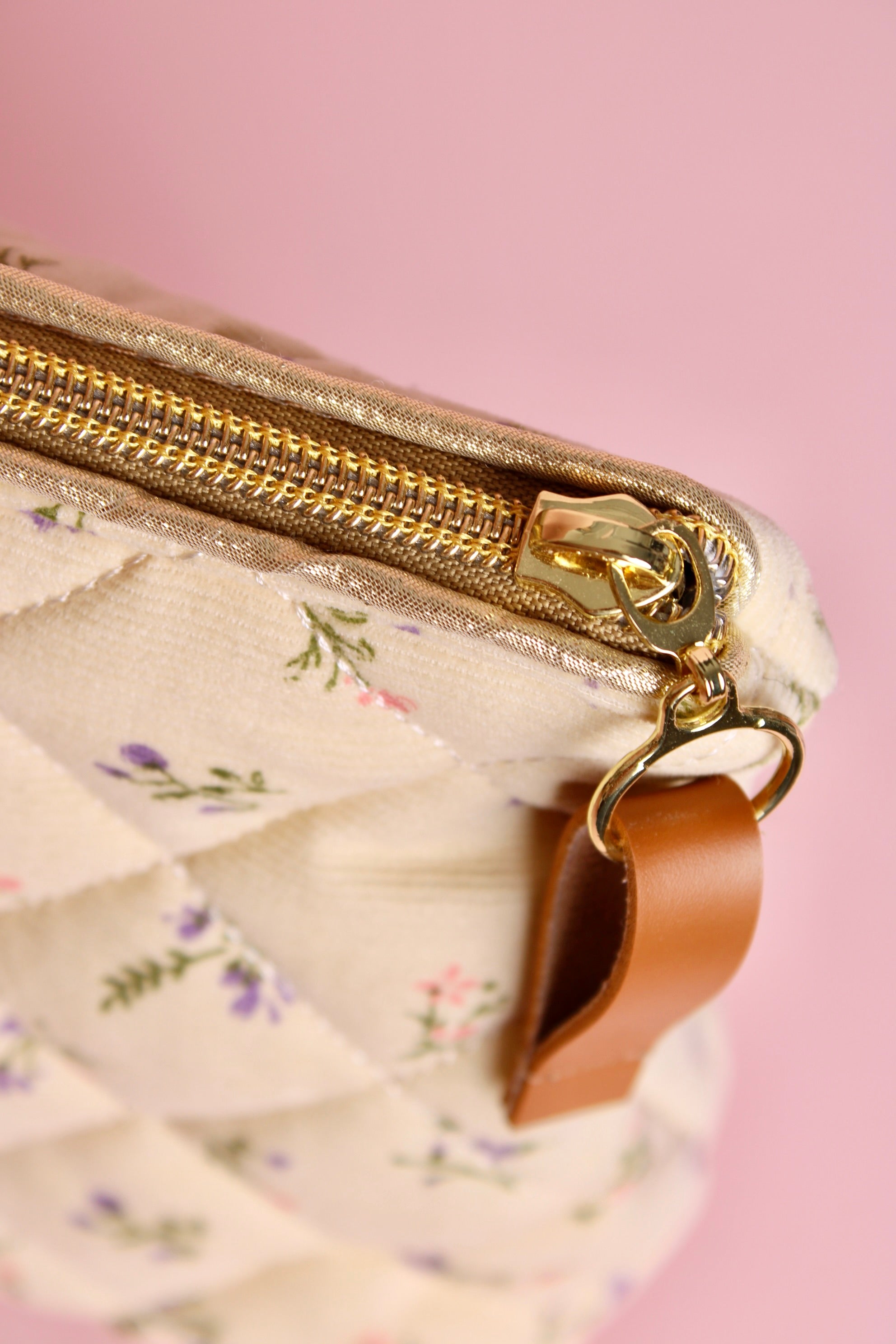 Quilted Flowers Triangular Makeup Pouch - ElleaShop