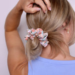 Pastel Flowers Scrunchie - ElleaShop