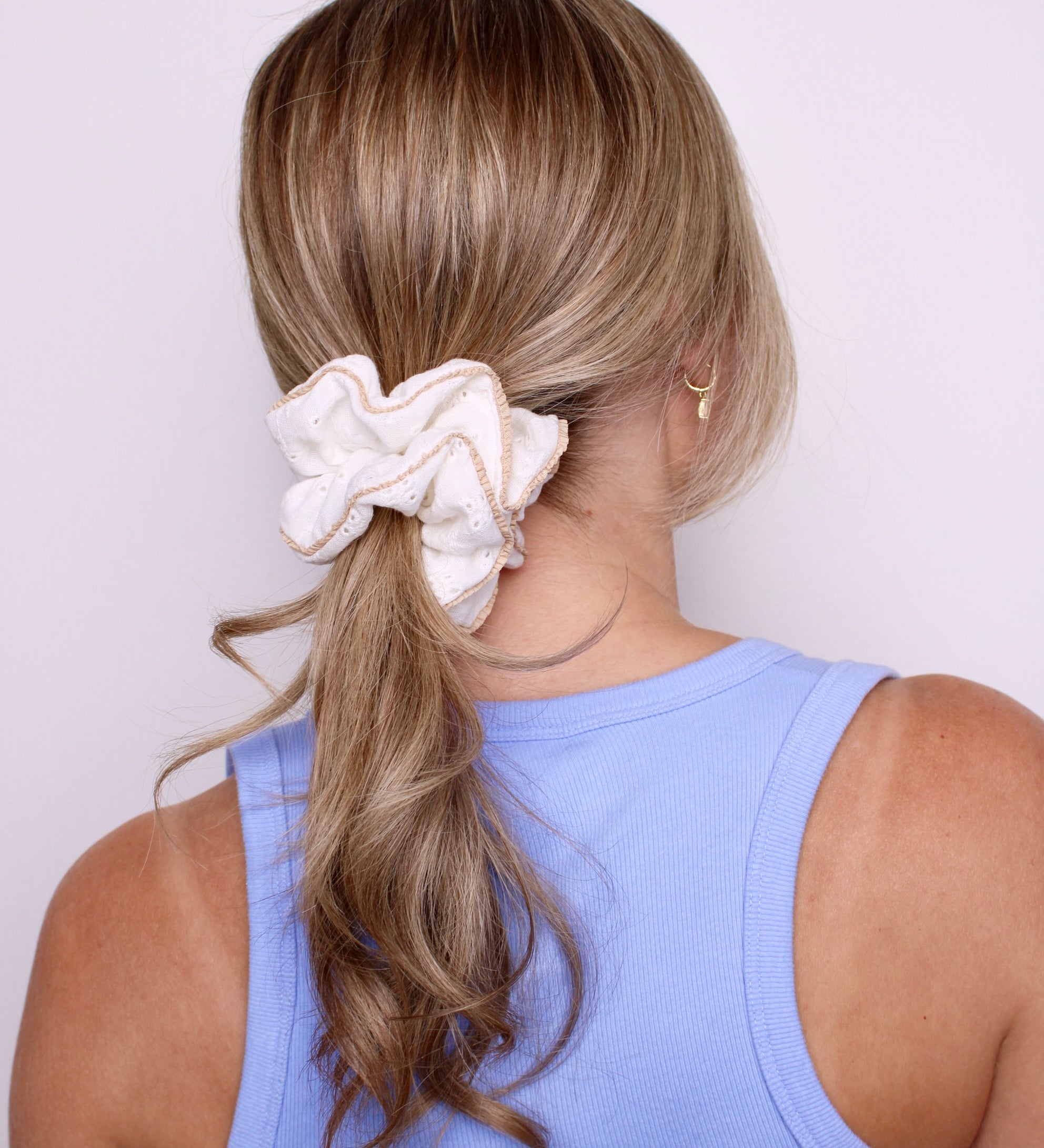 Ivory Eyelet Muslin Scrunchie - ElleaShop