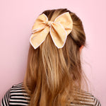 Buttercup Daisy Bow - ElleaShop