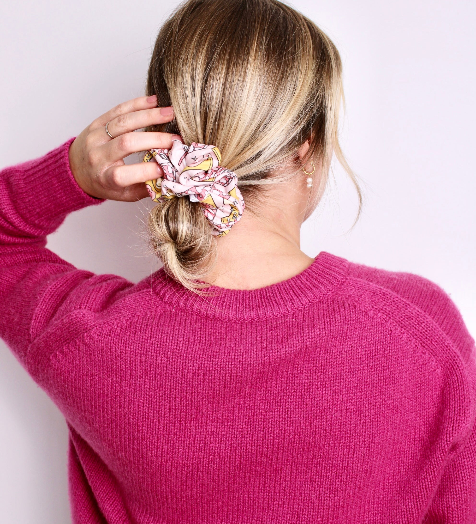 Love You a Latte Scrunchie - ElleaShop