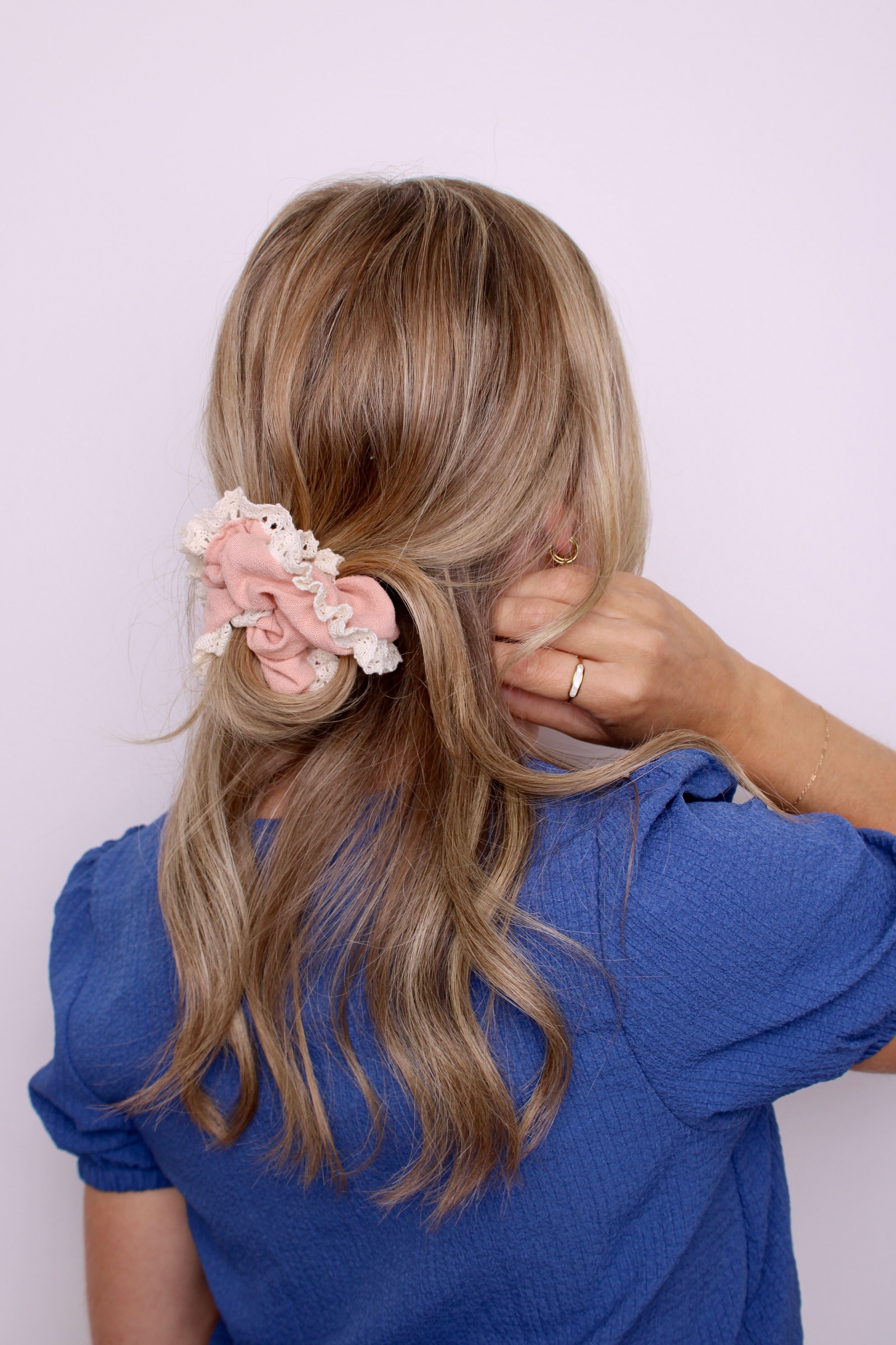 Blush & Lace Linen Scrunchie - ElleaShop