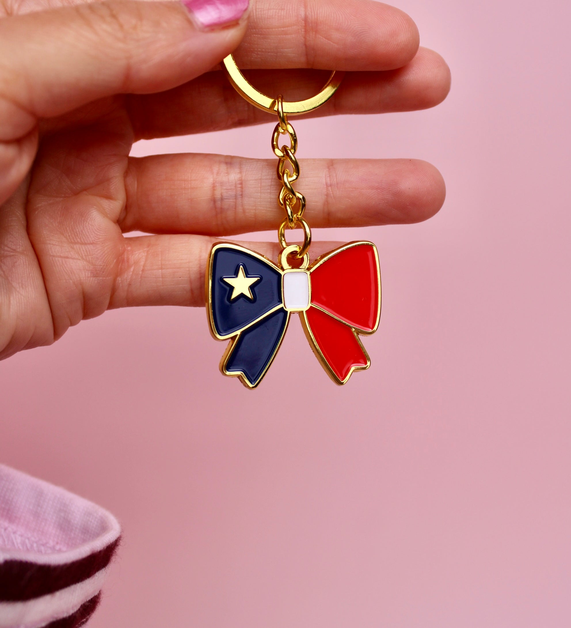 Acadian Bow Metal Keychain