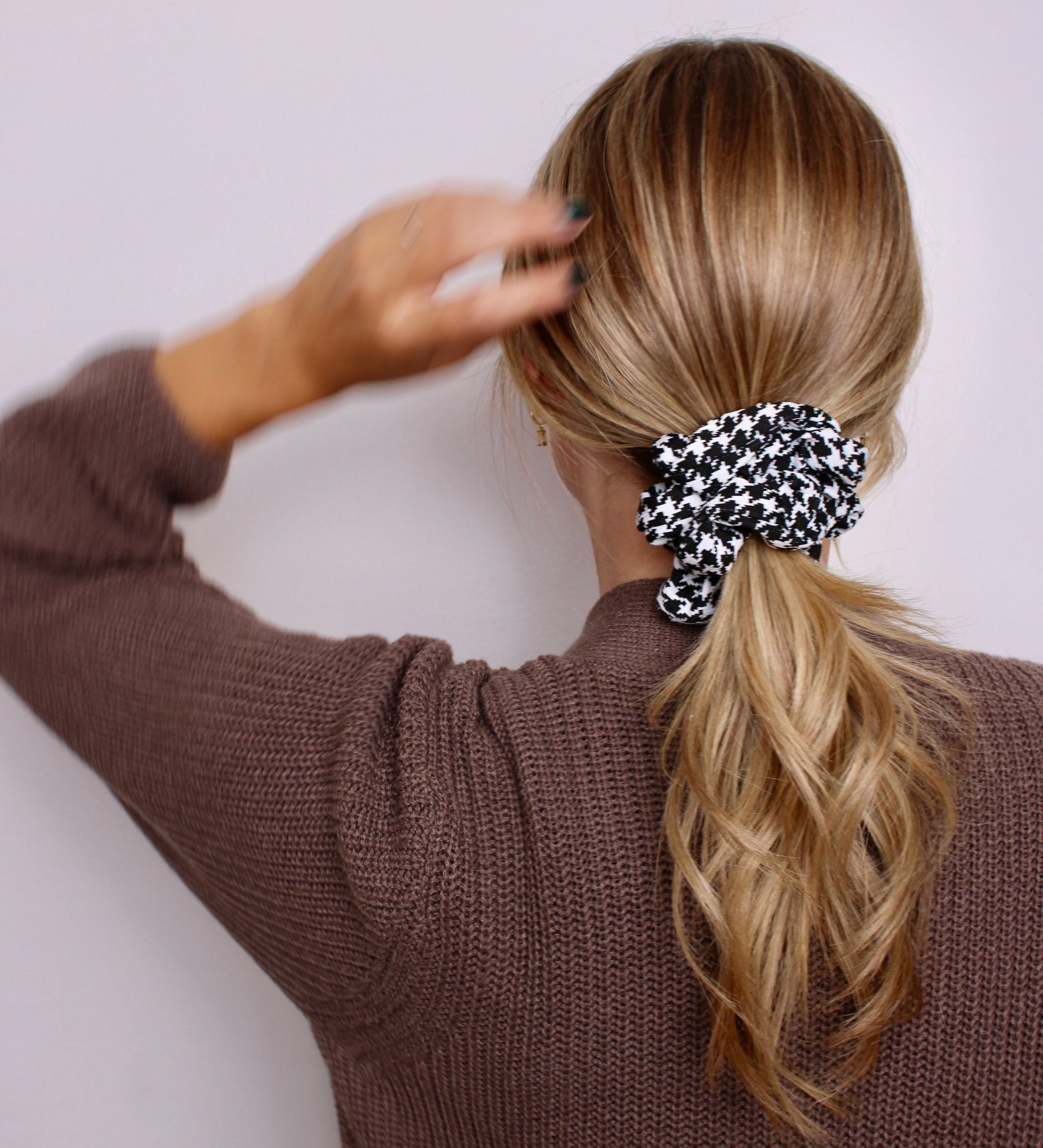Houndstooth Chic Scrunchie